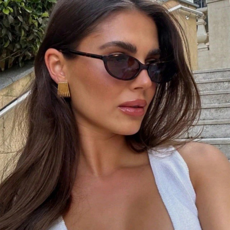 Retro zonnebril met ovaal mont - Sunglasses Cat Eye recensie en prijs